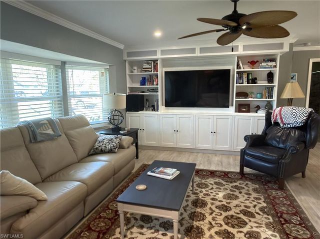 2204 SE 15th TER, Cape Coral, FL 33990