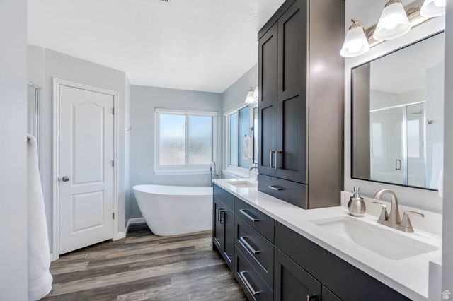 9842 S 3265 W, South Jordan, UT 84095