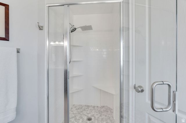 9842 S 3265 W, South Jordan, UT 84095