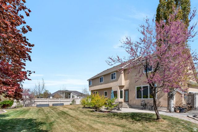 9842 S 3265 W, South Jordan, UT 84095