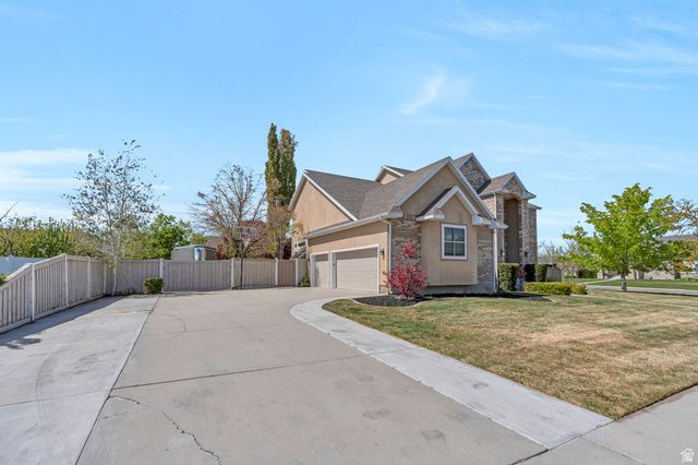 9842 S 3265 W, South Jordan, UT 84095