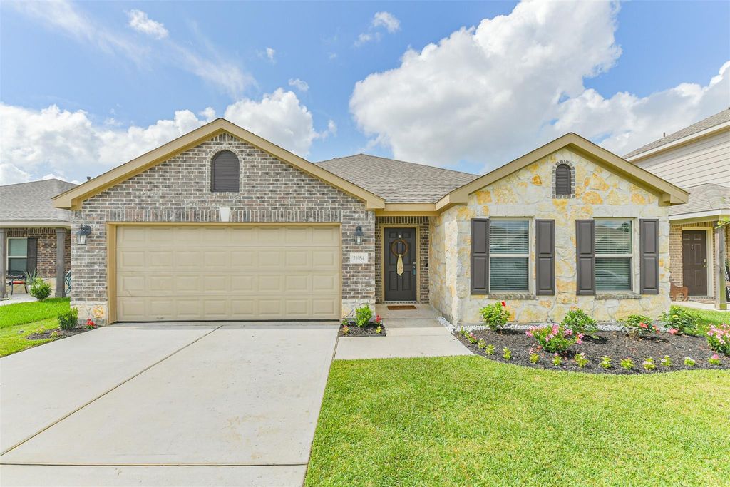 21054 Wenze Lane, New Caney, TX 77357