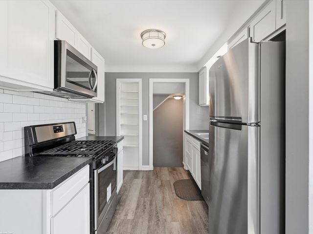 25750 Send Street, Roseville, MI 48066