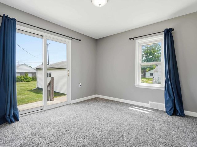 25750 Send Street, Roseville, MI 48066