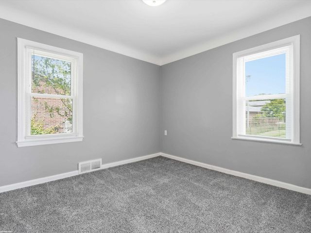 25750 Send Street, Roseville, MI 48066