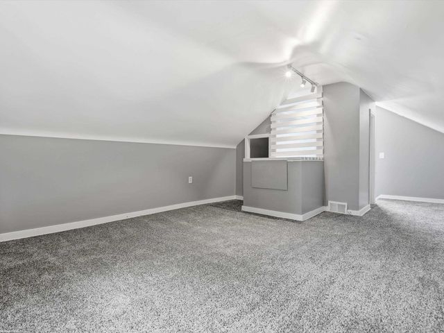 25750 Send Street, Roseville, MI 48066