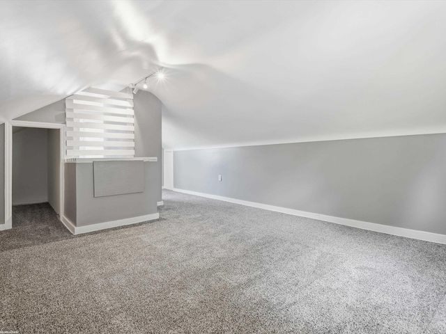 25750 Send Street, Roseville, MI 48066