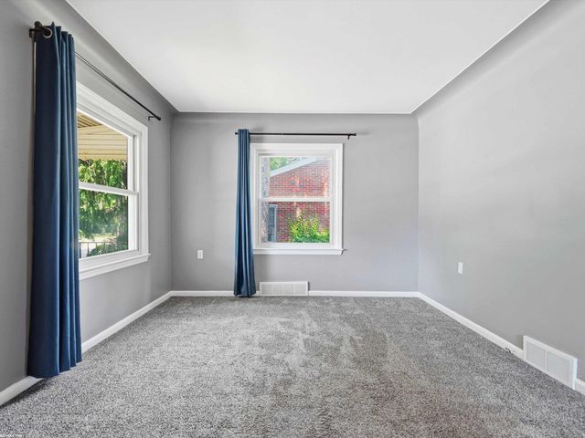 25750 Send Street, Roseville, MI 48066