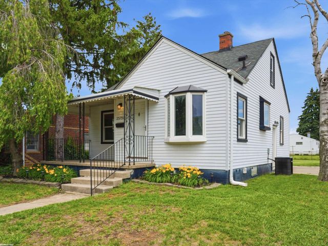 25750 Send Street, Roseville, MI 48066