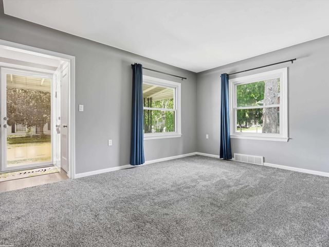 25750 Send Street, Roseville, MI 48066
