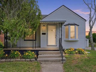 25750 Send Street, Roseville, MI 48066