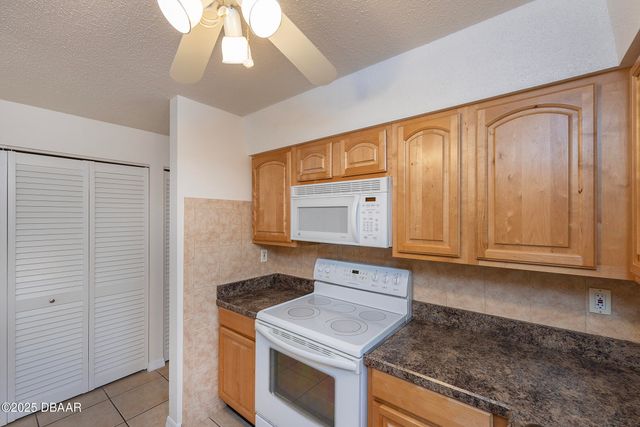 2347 Brian Avenue, South Daytona, FL 32119