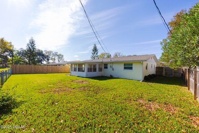 2347 Brian Avenue, South Daytona, FL 32119