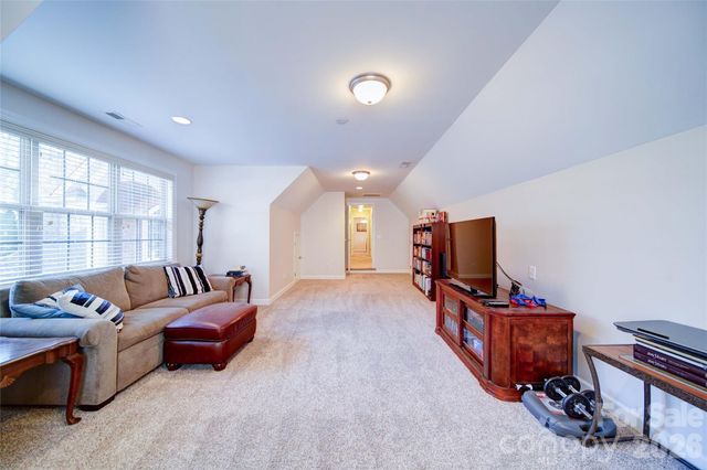 4763 River Hills Drive, Denver, NC 28037