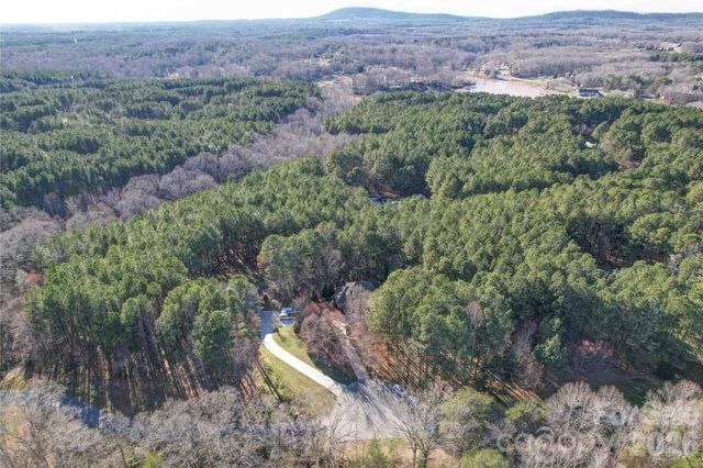 4763 River Hills Drive, Denver, NC 28037