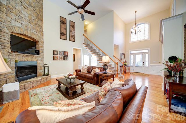 4763 River Hills Drive, Denver, NC 28037