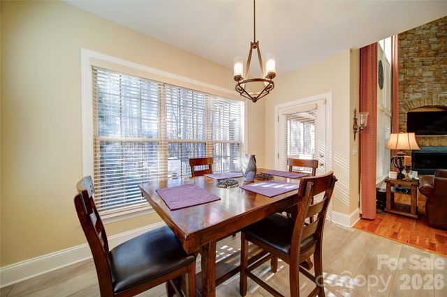 4763 River Hills Drive, Denver, NC 28037