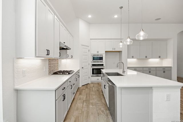 12519 Revolver, San Antonio, TX 78254