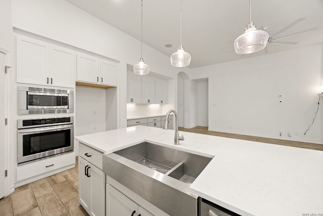 12519 Revolver, San Antonio, TX 78254
