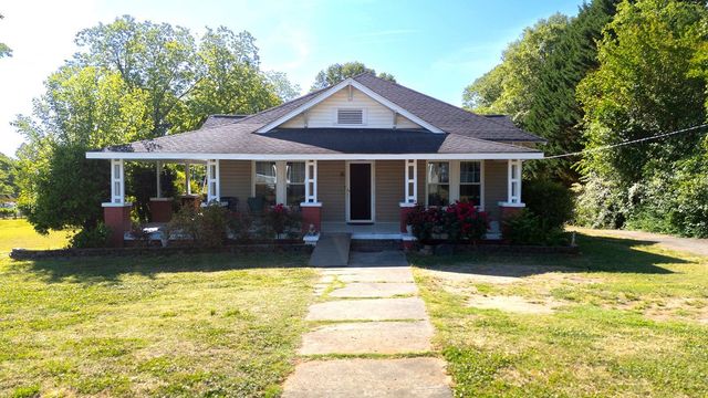 30 Bridges Street, Inman, SC 29349