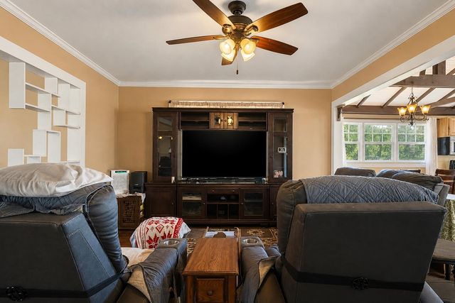 30 Bridges Street, Inman, SC 29349