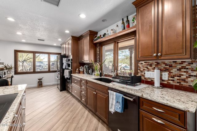 31226 N RANCH Road, Cave Creek, AZ 85331