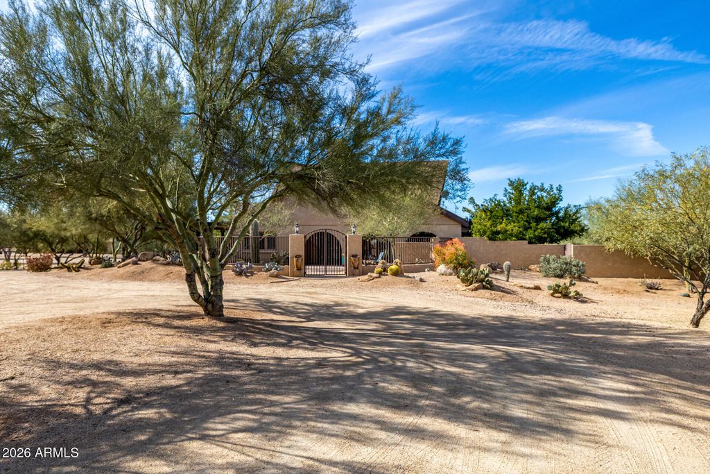 31226 N RANCH Road, Cave Creek, AZ 85331