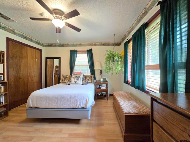 15560 State Highway 31, Brownsboro, TX 75756