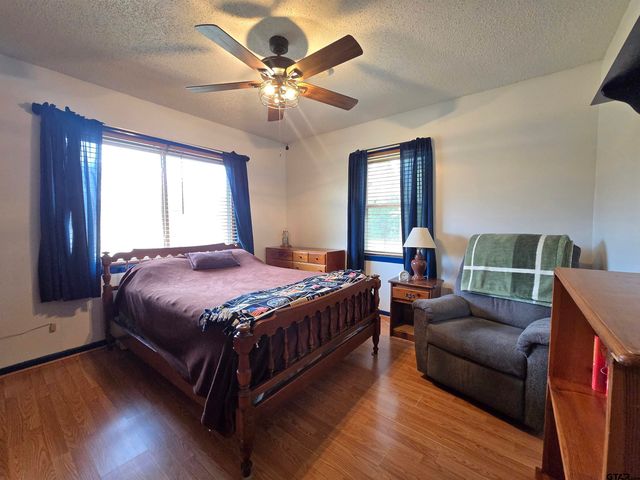 15560 State Highway 31, Brownsboro, TX 75756