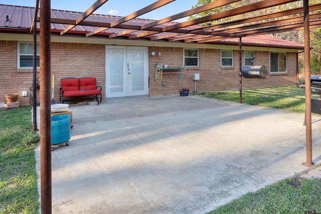 15560 State Highway 31, Brownsboro, TX 75756