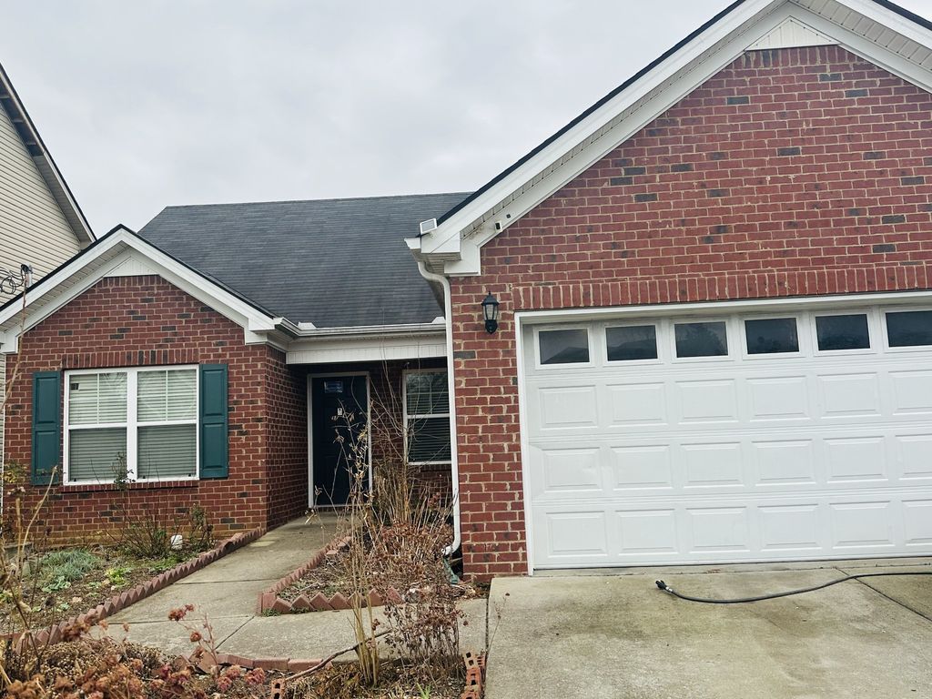 6150 Old Forest Rd, Antioch, TN 37013