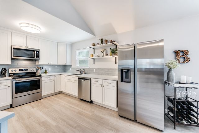 324 Hillcroft Road, Fort Worth, TX 76108