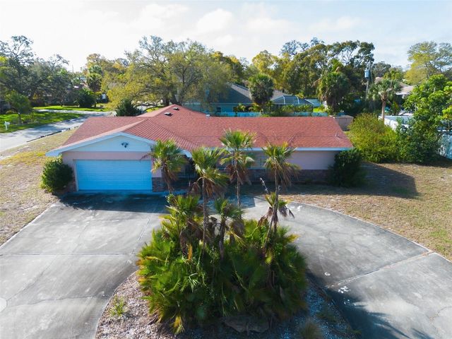 201 HARBOR BLUFF DRIVE, Largo, FL 33770