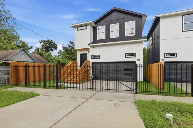 3804-3806 Sayers Street, Houston, TX 77026