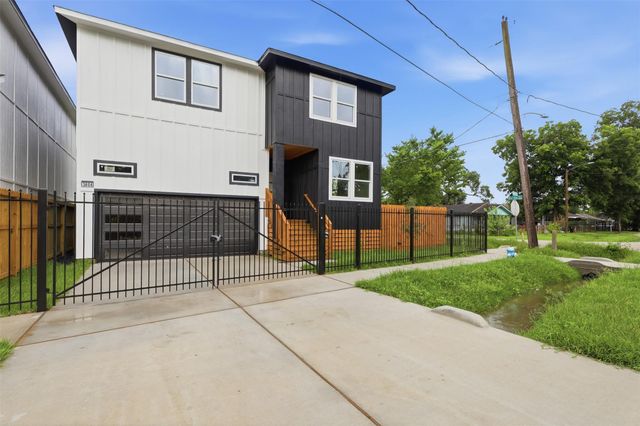 3804-3806 Sayers Street, Houston, TX 77026