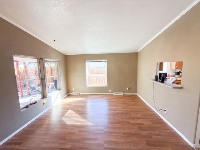 8905 Odin Road SW, Albuquerque, NM 87121