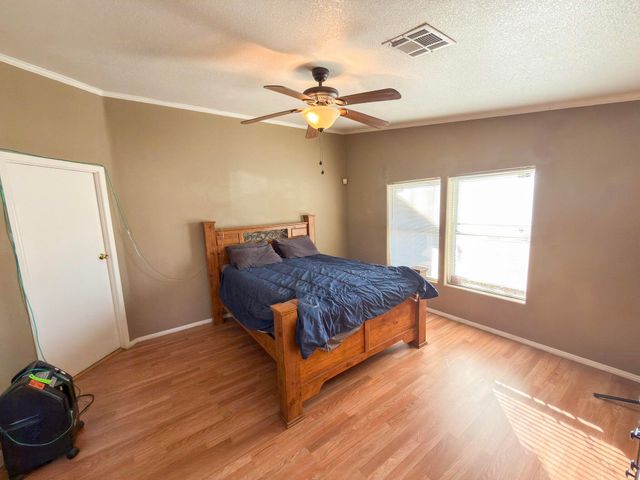 8905 Odin Road SW, Albuquerque, NM 87121