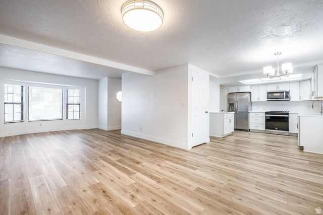 2798 N 1525 E, Layton, UT 84040