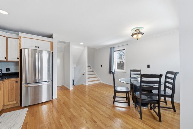 8 Russell Dr 7D, Salem, MA 01970