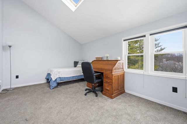 8 Russell Dr 7D, Salem, MA 01970