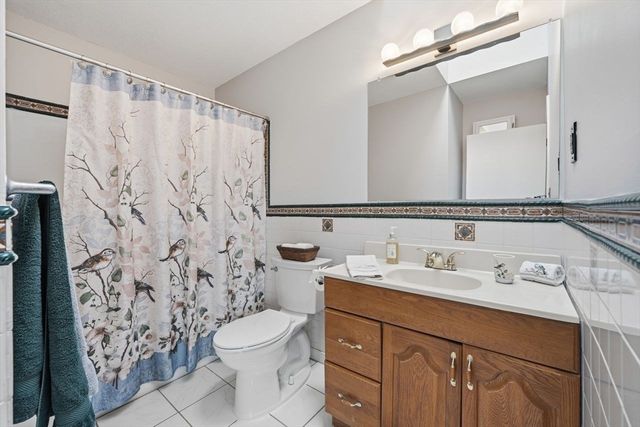 8 Russell Dr 7D, Salem, MA 01970