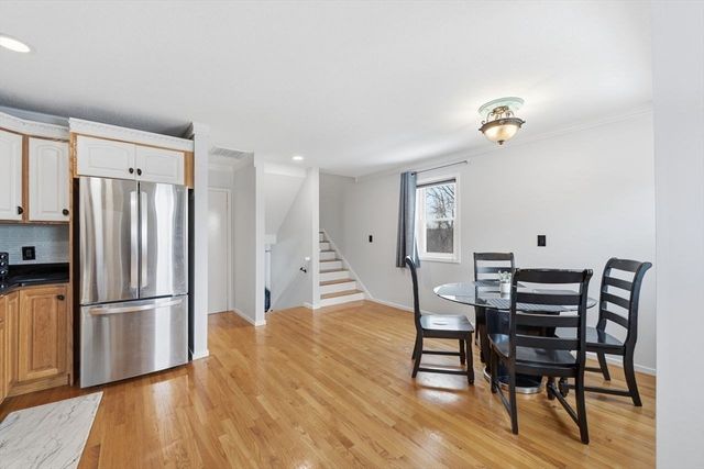 8 Russell Dr 7D, Salem, MA 01970