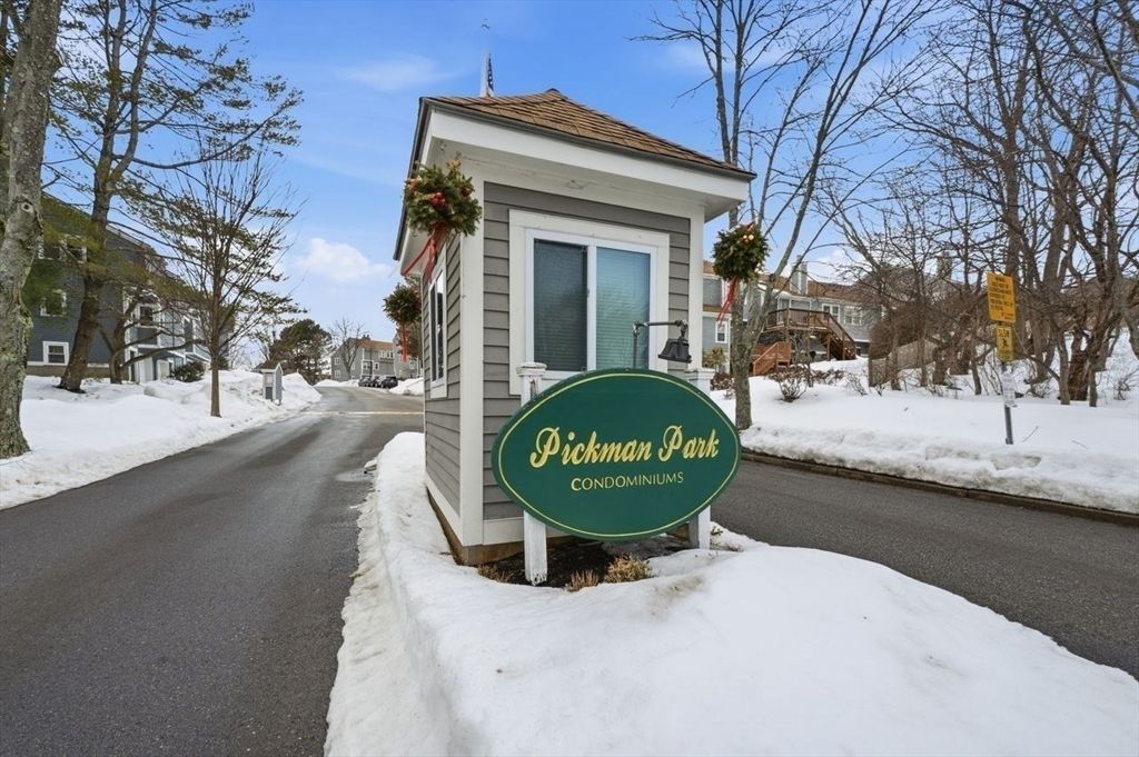 8 Russell Dr 7D, Salem, MA 01970