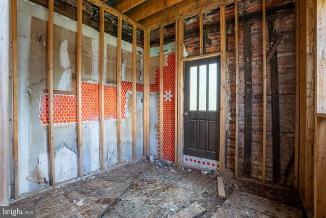 1427 POINT BREEZE AVE, Philadelphia, PA 19146