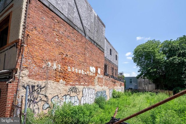 1427 POINT BREEZE AVE, Philadelphia, PA 19146