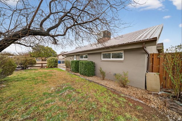 256 E 580 S, Ivins, UT 84738