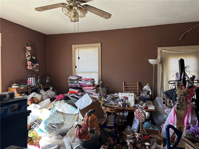 408 NE Main Street, Gravette, AR 72736