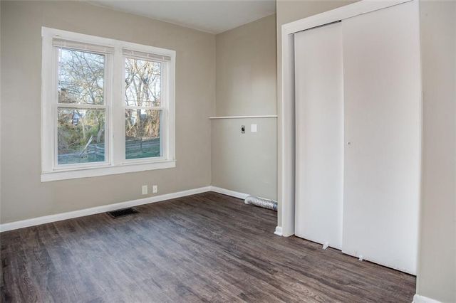 126 E Elm Street, Independence, MO 64050