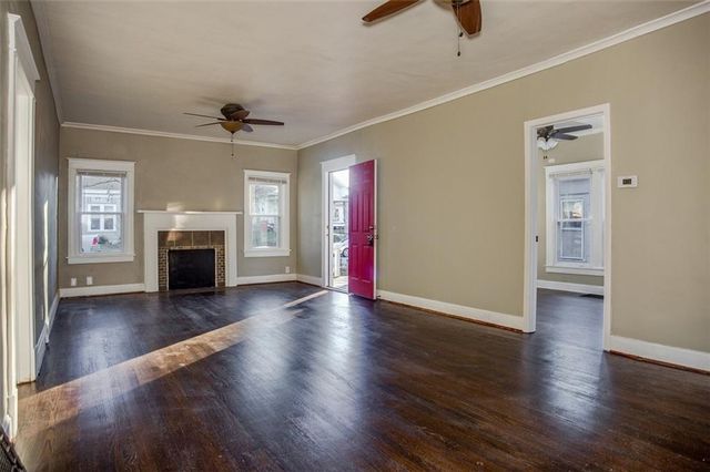 126 E Elm Street, Independence, MO 64050