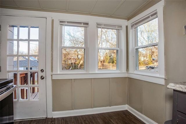 126 E Elm Street, Independence, MO 64050